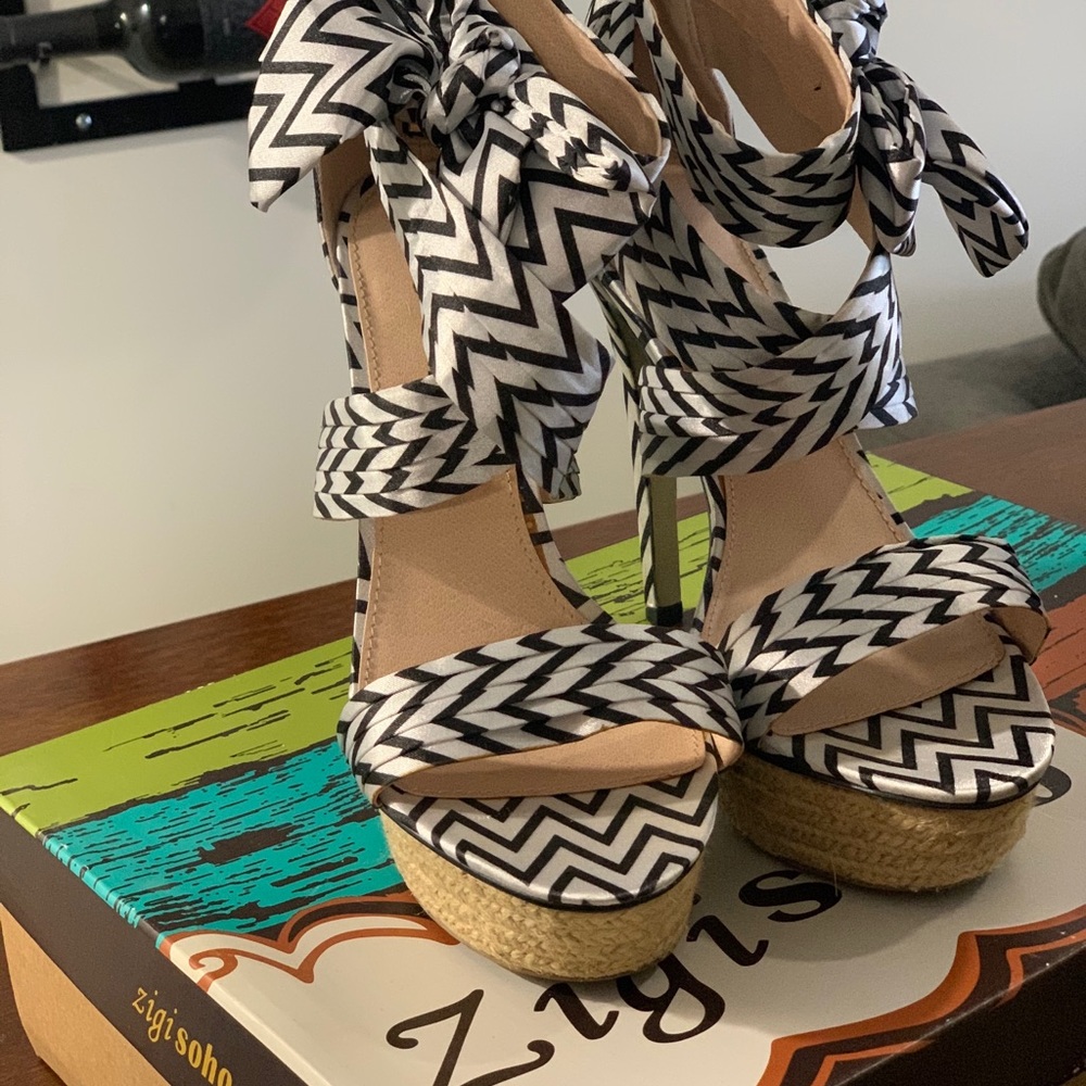 Zigi Soho Fabric Heel